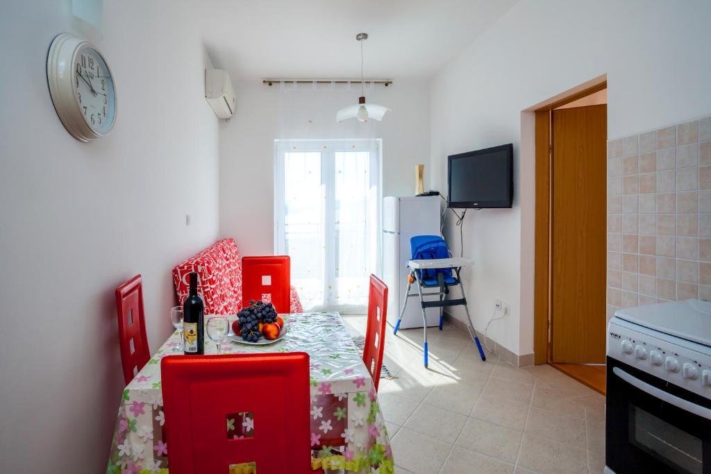Villa Maria Apartments Каменари Экстерьер фото