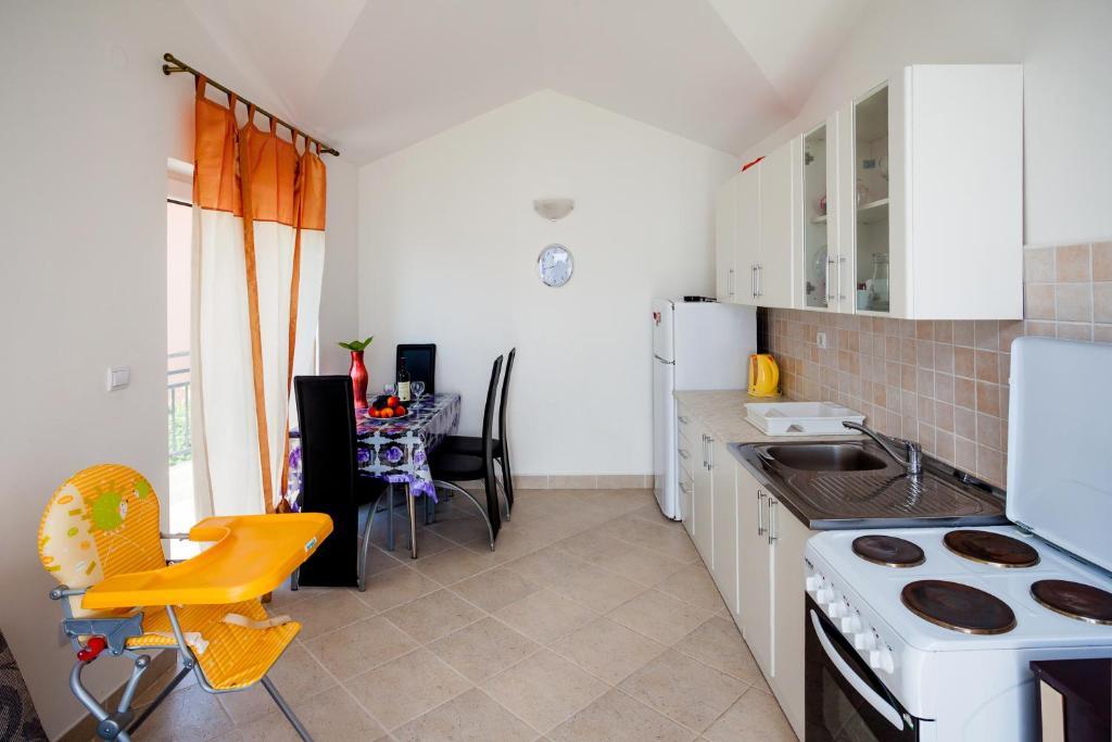 Villa Maria Apartments Каменари Номер фото